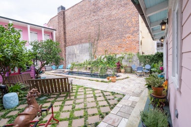 preshallstudio-courtyard-2-standard.jpg