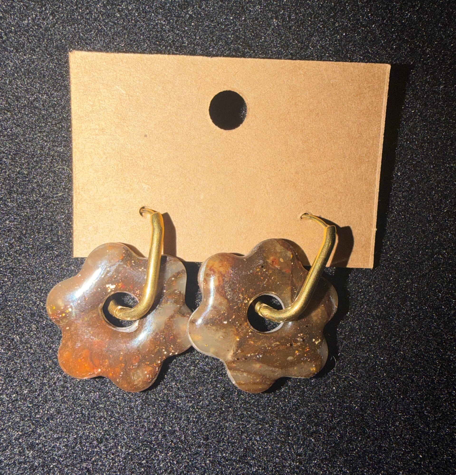 Modèles anémone marron.