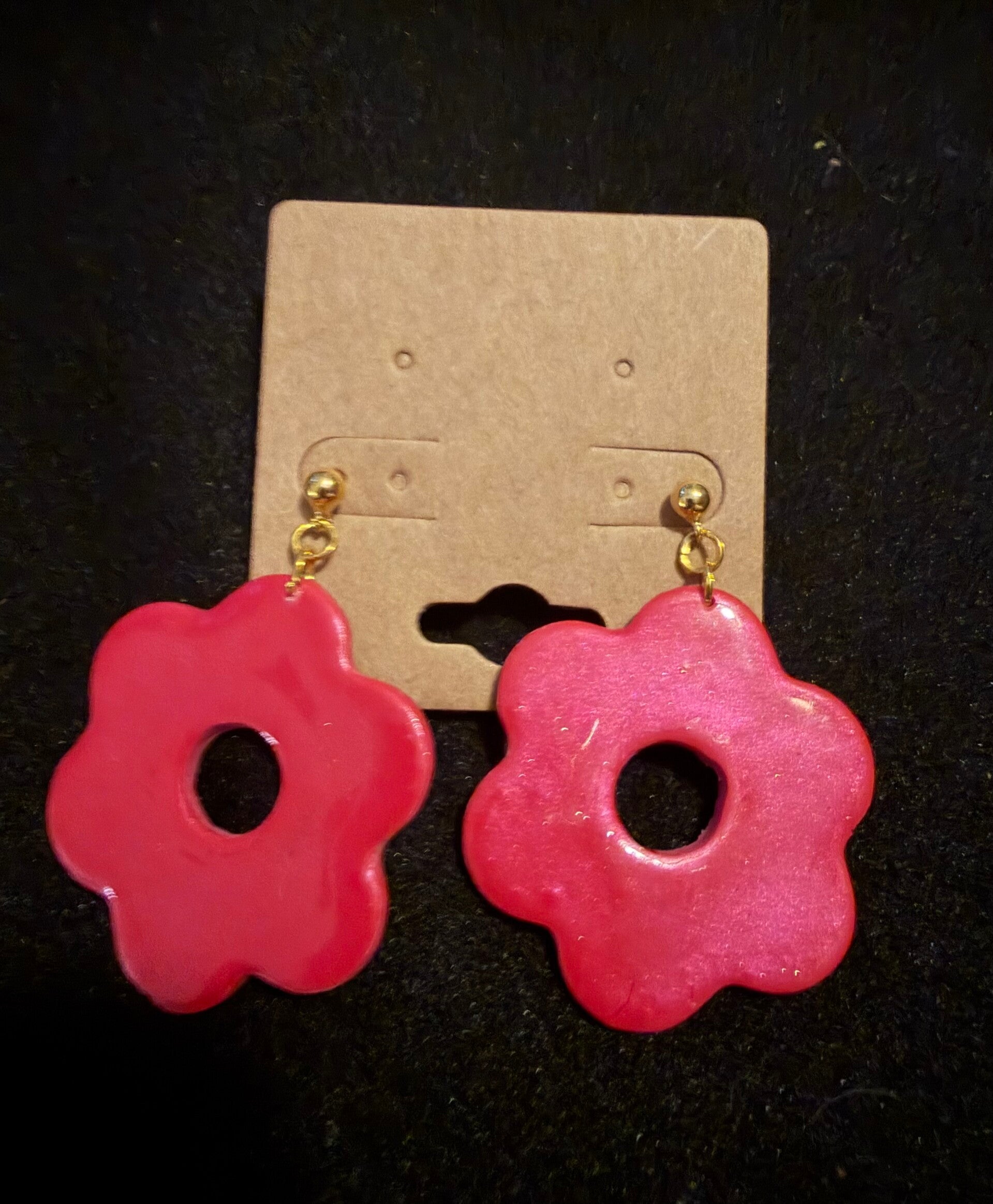 Modèles anémone rouge chromé.