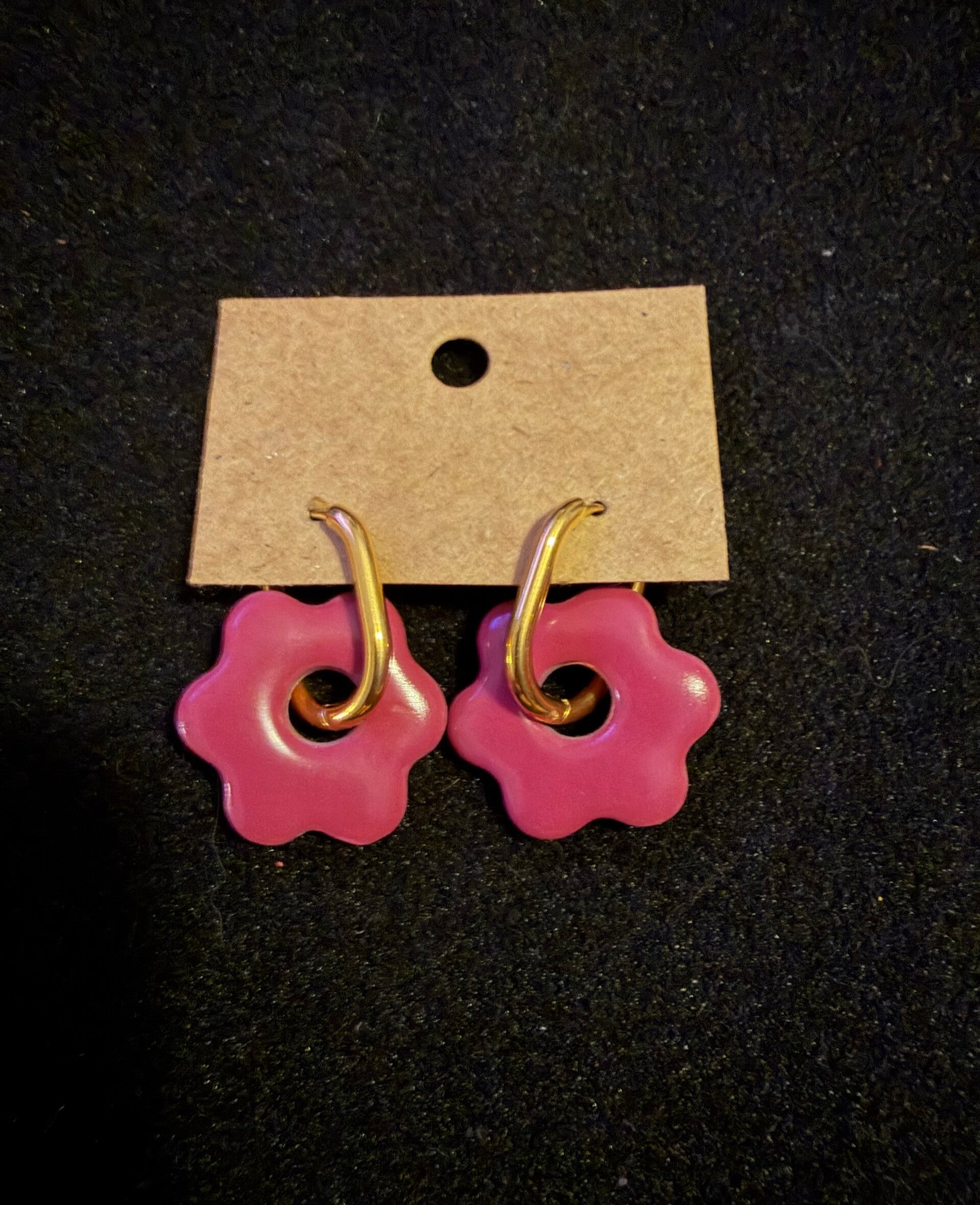 Modèles anémone rose foncé.