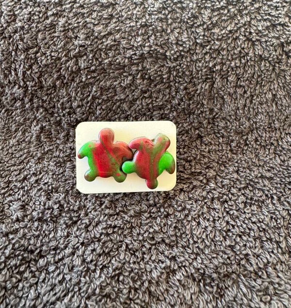 Boucles d’oreilles Tortue rouge et verte.