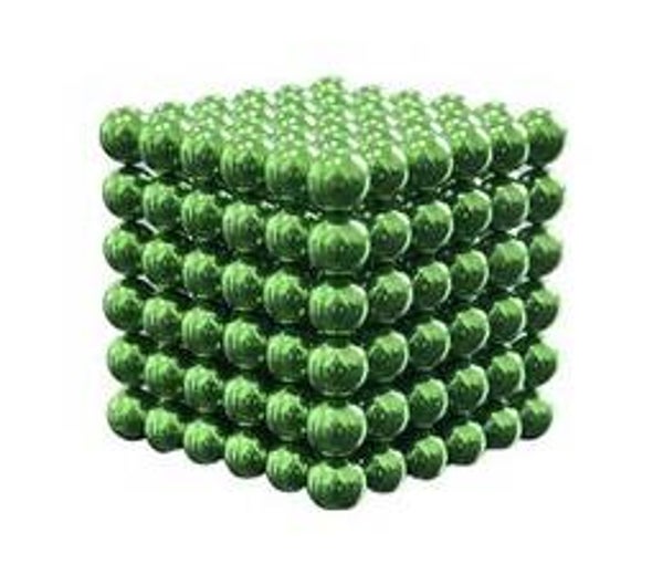 Groene magneetbolletjes