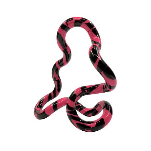 Tangle artist