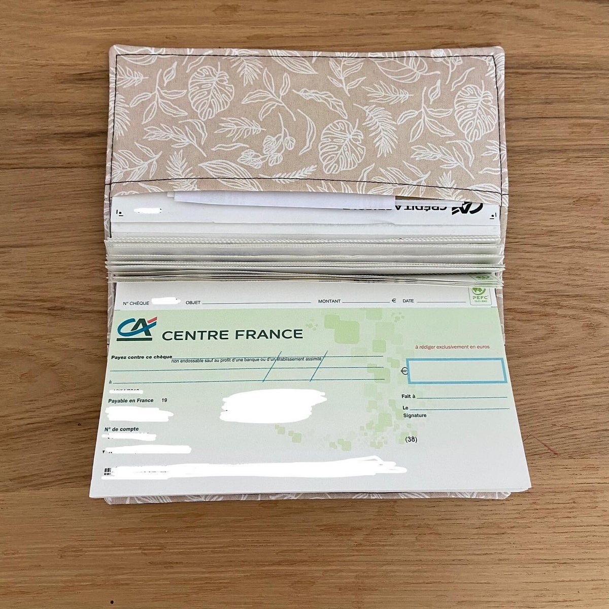 Protège carnet de chèques | Les petites bricoles de Samette