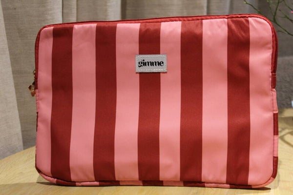 Gimme striped laptop case