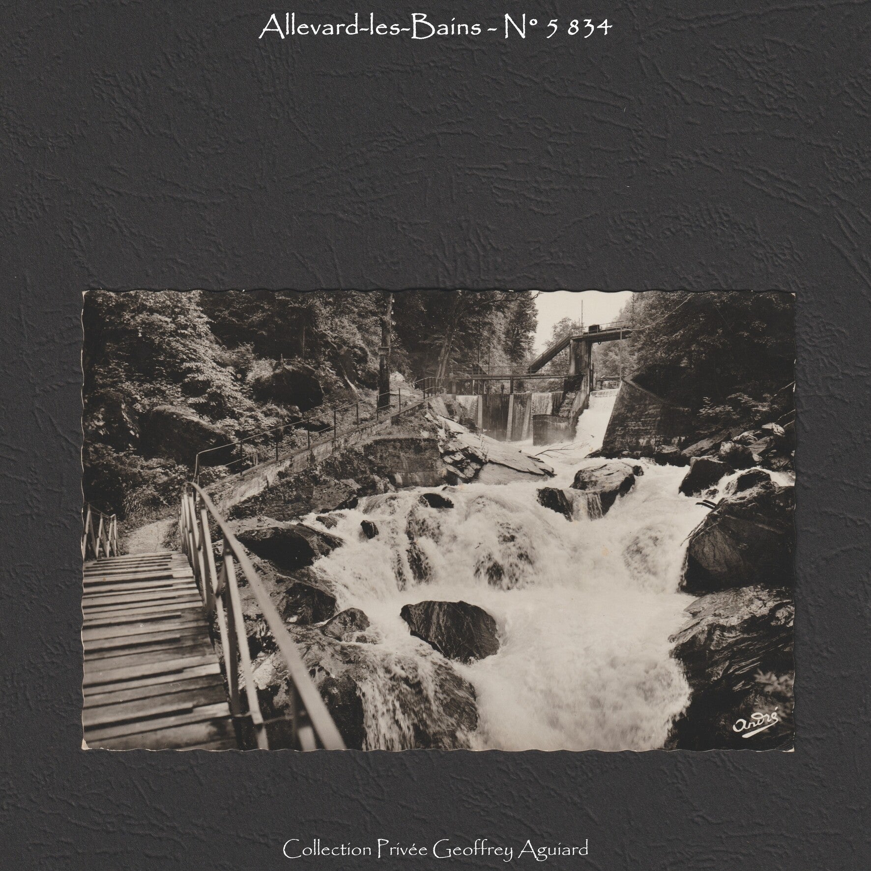 5 834 - Promenade du Bout du Monde, cascade du Bréda.