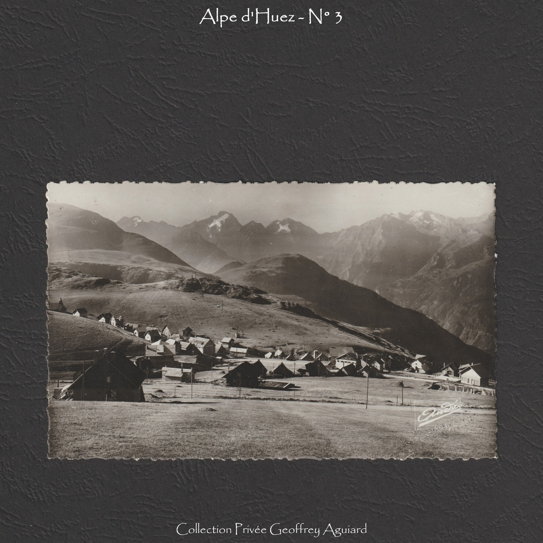 3 - Vue générale, au fond, la Muzelle et le Grand Rochail.