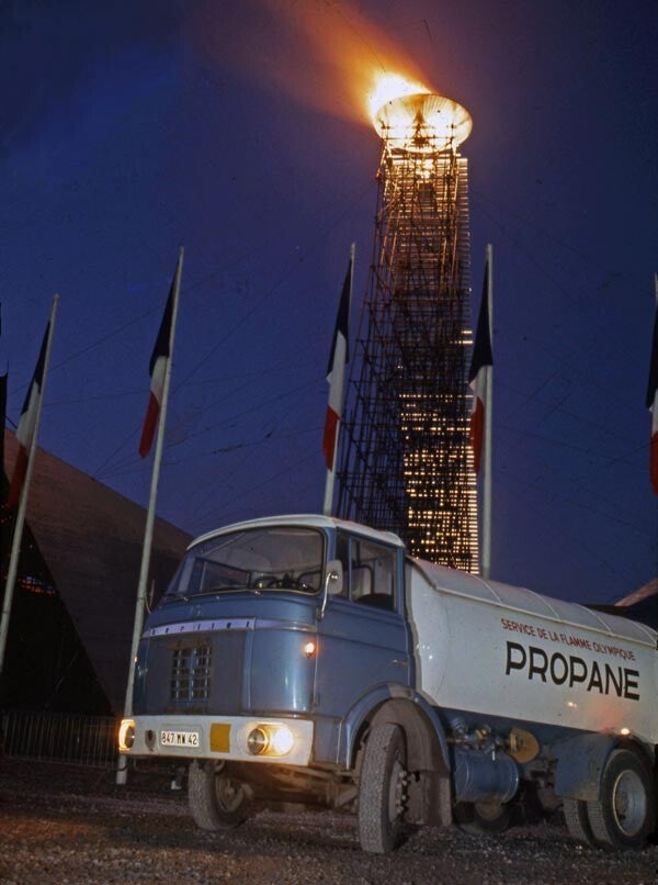 Berliet GAK flamme olympique JO 1968