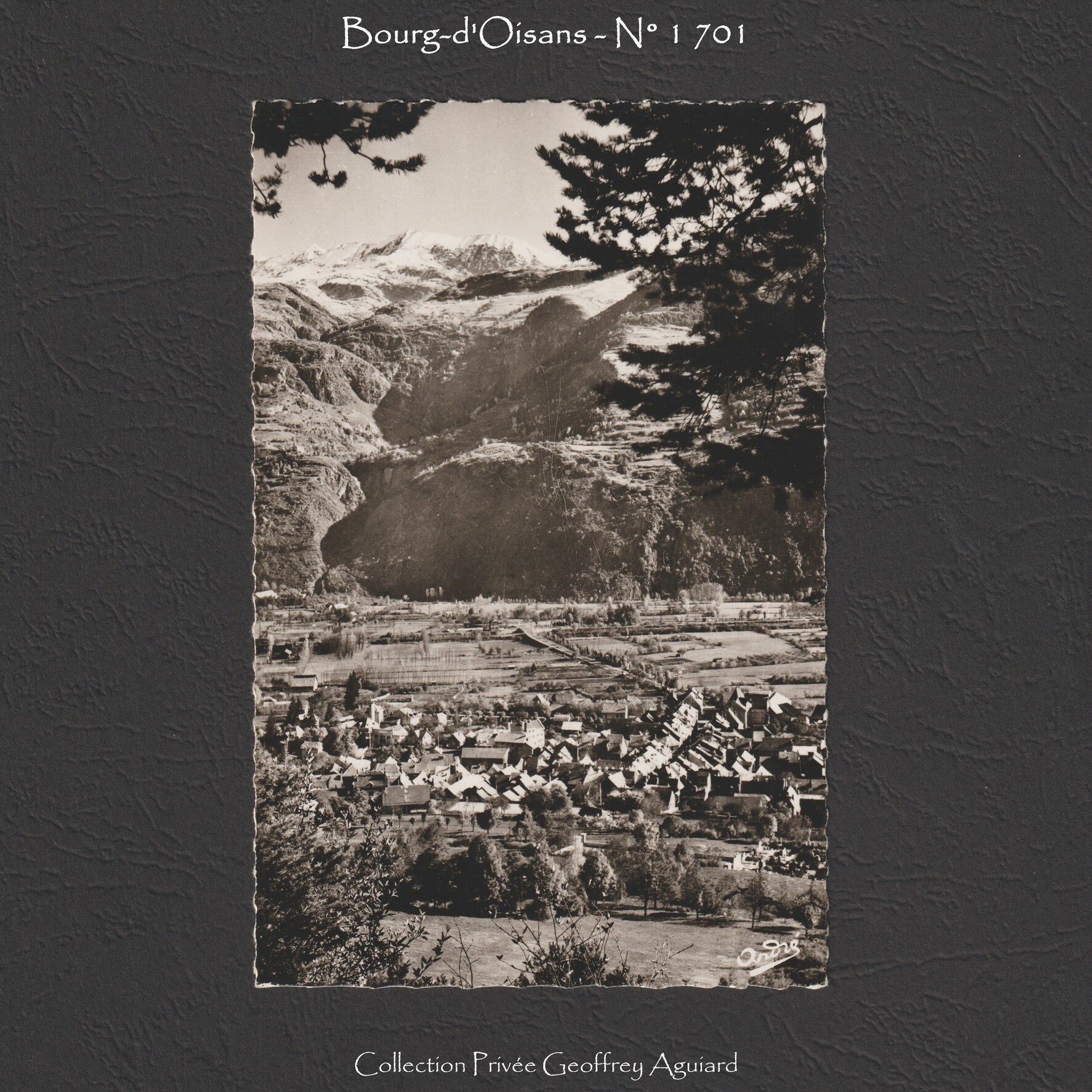 1 701 - Vue générale et Chaîne des Rousses (Alt. 3 468 m.).
