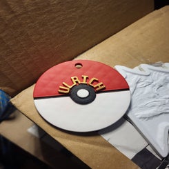 Pokeball sleutelhanger gepersonaliseerd