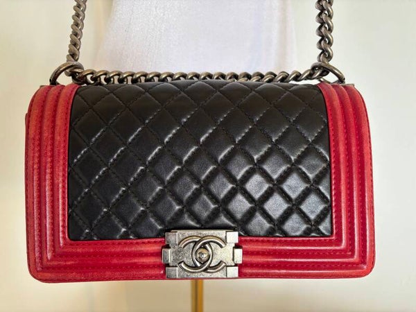 Chanel Boy Medium Tasche Lammleder Schwarz Rot Vintage Style