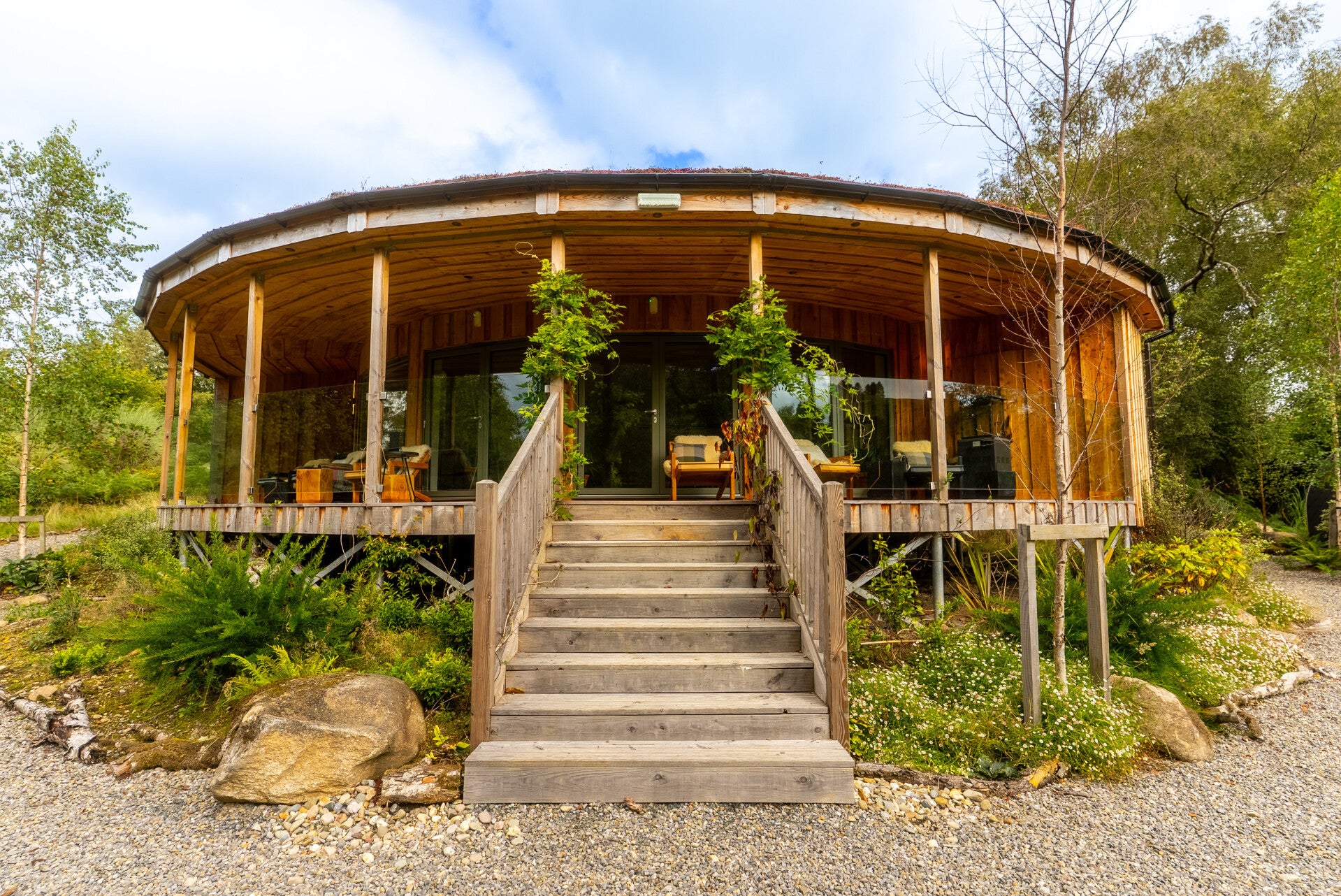 roundhouse-back-terrrace-standard.jpg