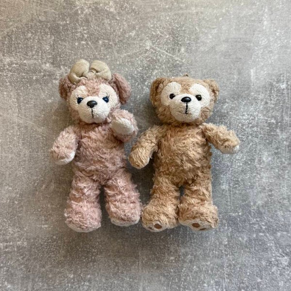 Tokyo DisneySea Duffy & ShellieMay Standard “Basic” Plush Badge Set | Japan Import | Very Good