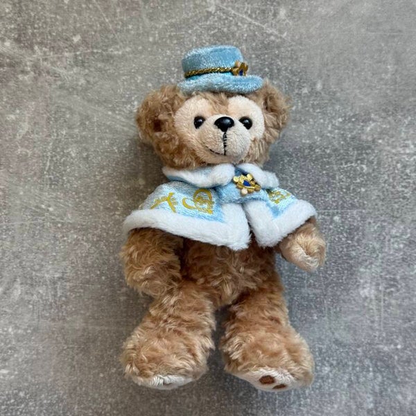 Tokyo DisneySea “Disney’s Christmas Wishes 2011” Duffy Plush Badge | 14 cm | Japan Import