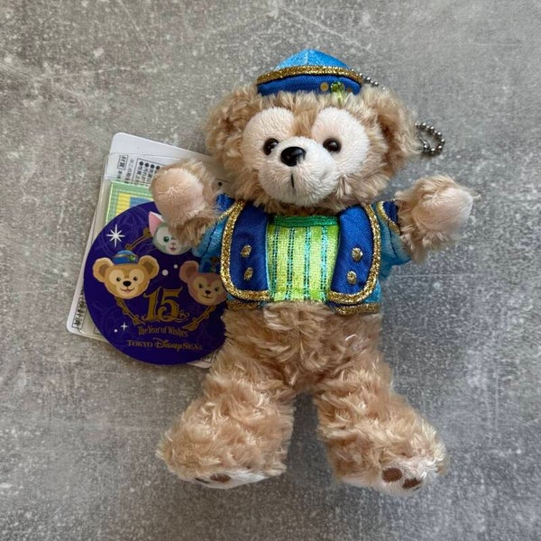 Tokyo DisneySea 15th Anniversary “The Year of Wishes” Duffy Plush Badge | 14 cm | With Tags
