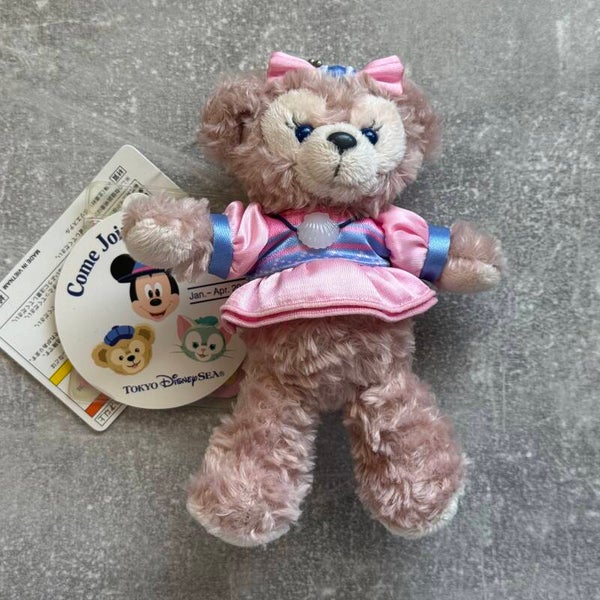 Tokyo DisneySea “Come Join Your Friends” ShellieMay Plush Badge | 14 cm | With Tags | Japan Import