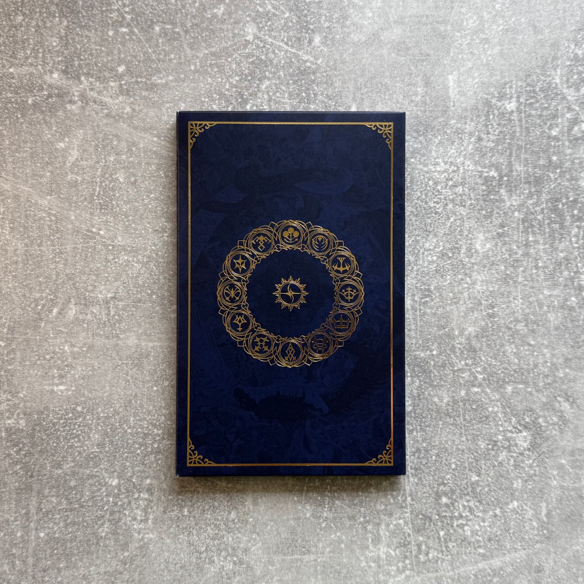 Fire Emblem Engage – Elyos Collection Steelbook & 12 Emblem Art