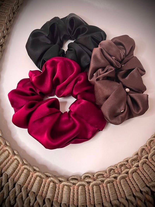 Chic Silk Hair Scrunches