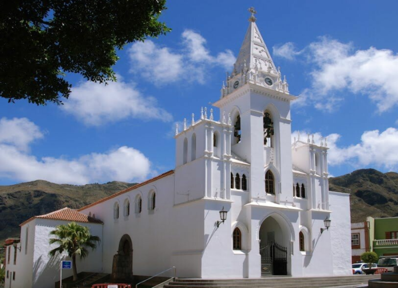 Iglesia Parroquial de Nuestra Señora de la Luz Los Silos