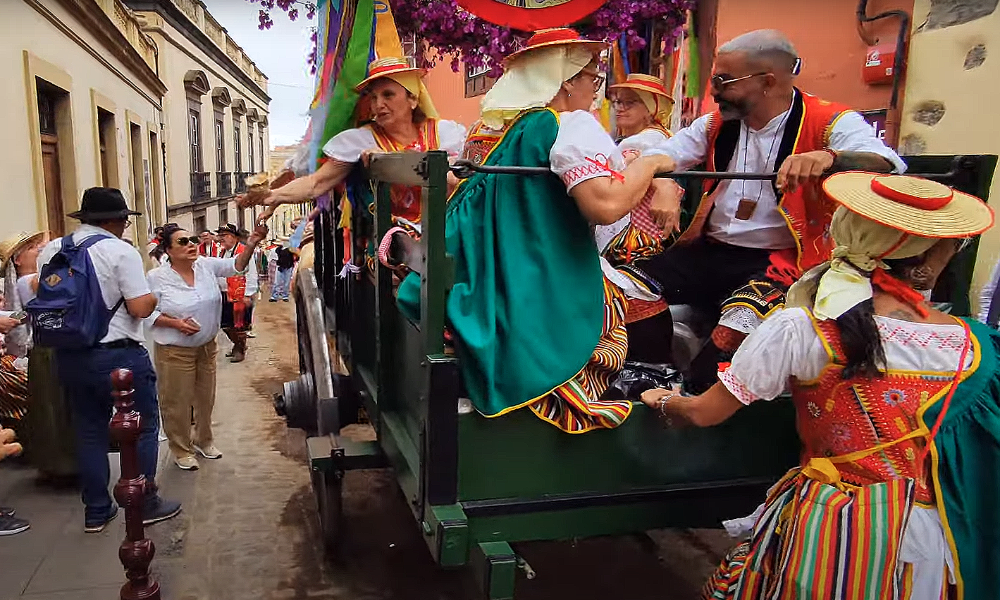 folkloristische optochten