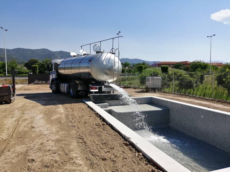 Piscina, obra nueva 