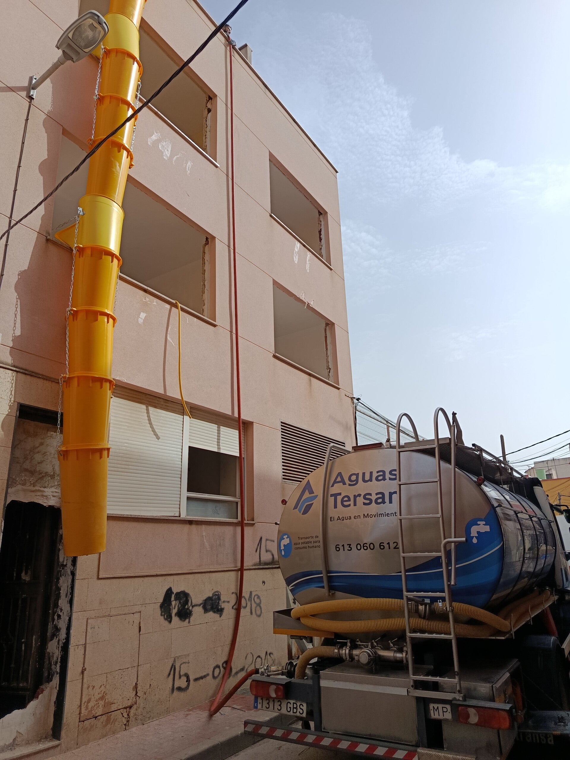 Suministro de agua para obras de construcción 