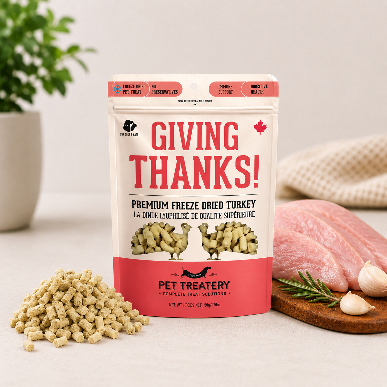 Freeze-dried turkey treats for dogs and cats