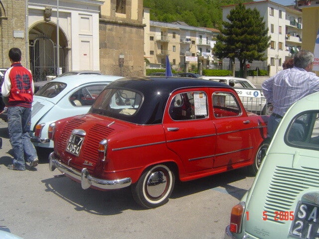 tutte-dalla-sony-358-standard.jpg