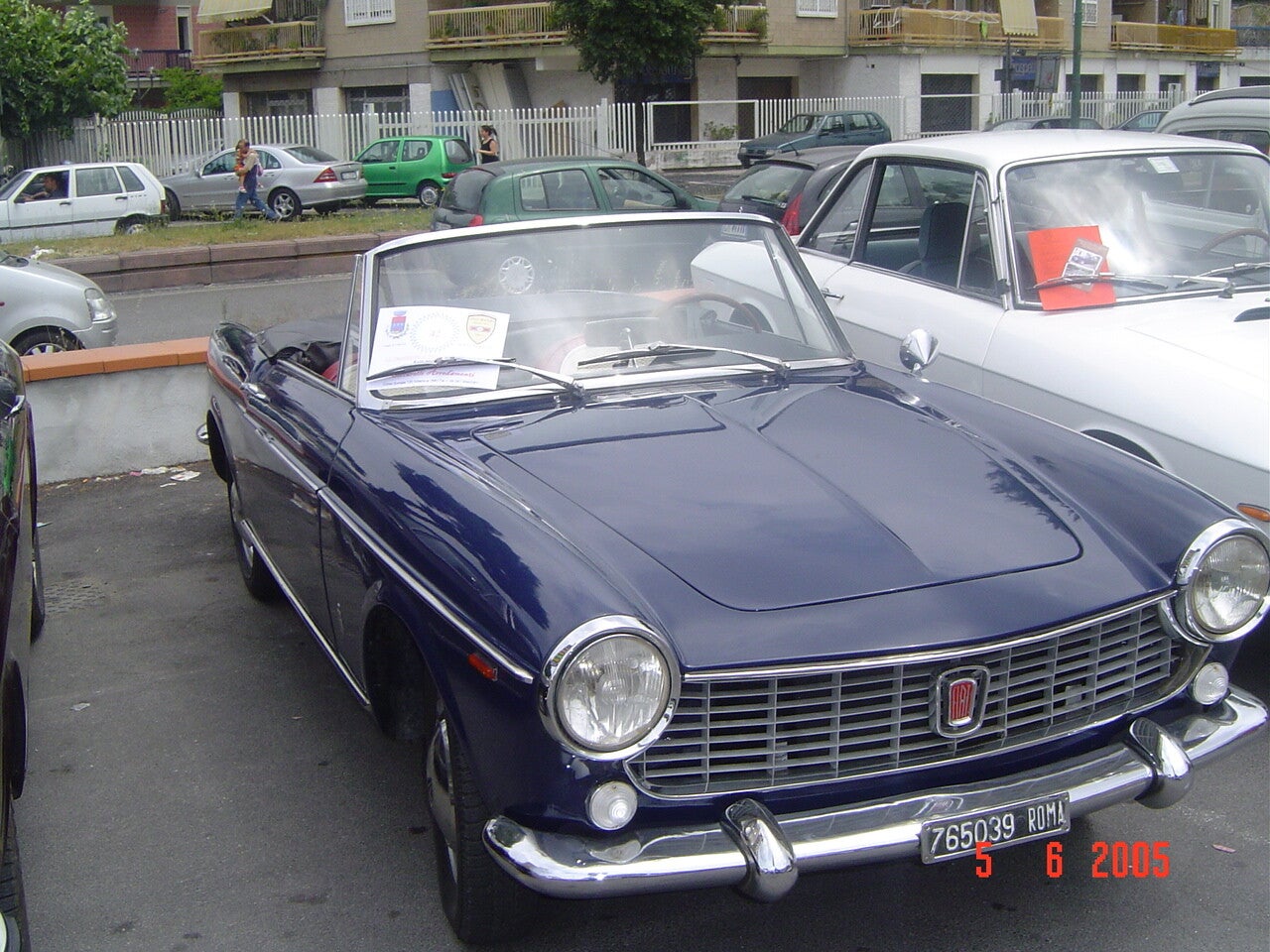 tutte-dalla-sony-454-standard.jpg