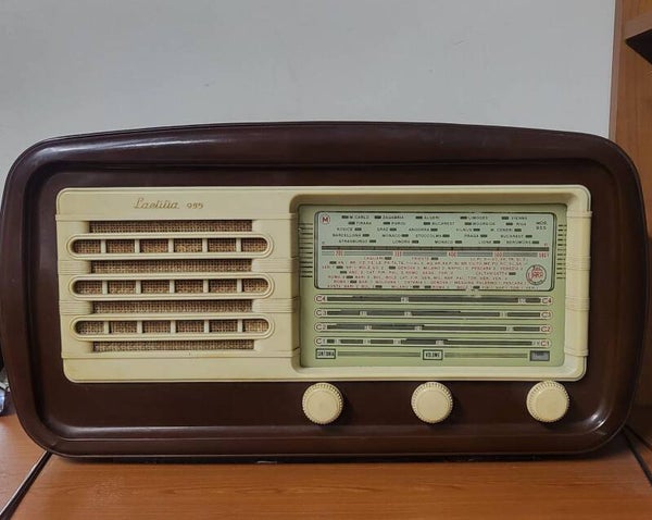 Radio D'Epoca Laetitia 955