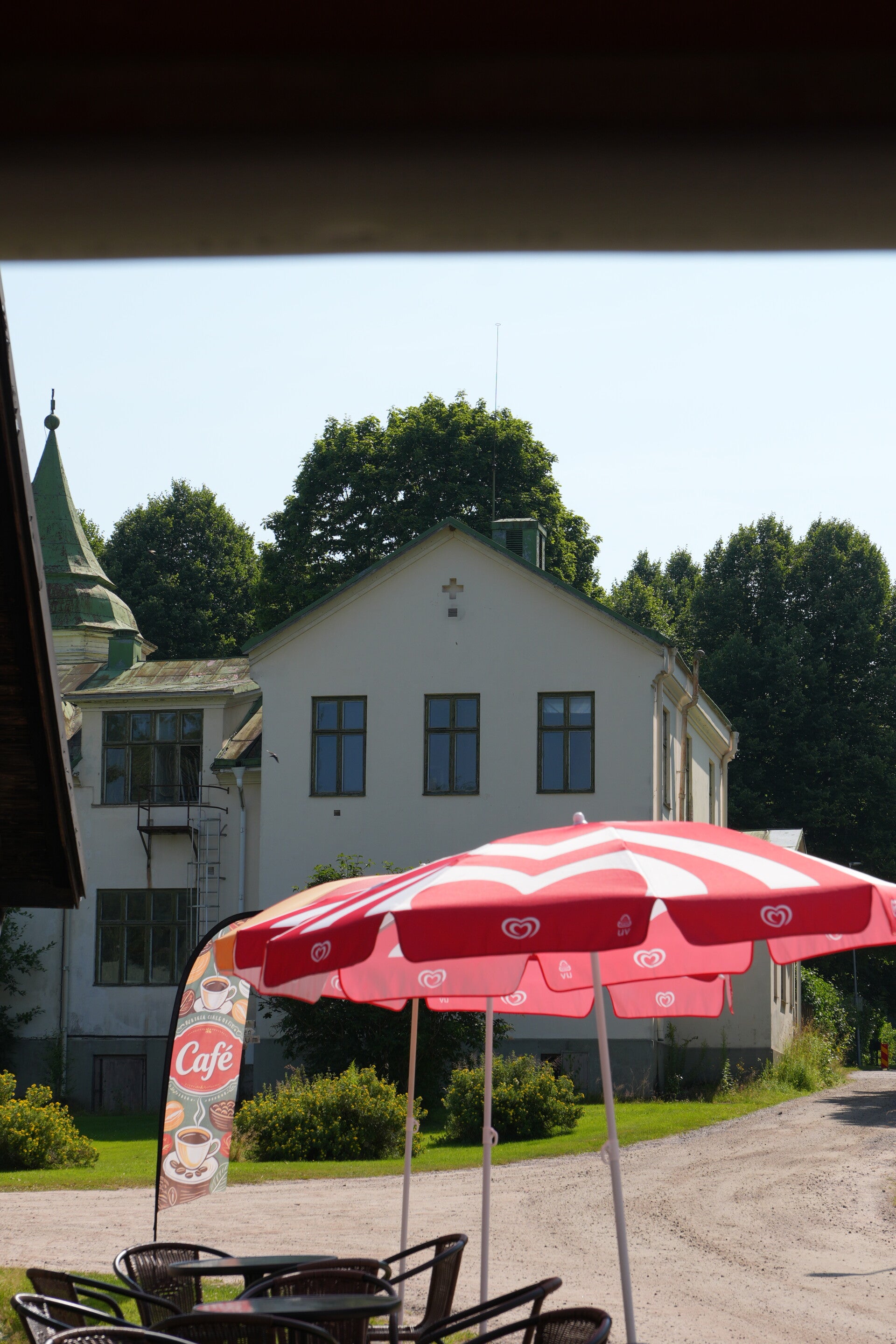 dsc01525-standard.jpg