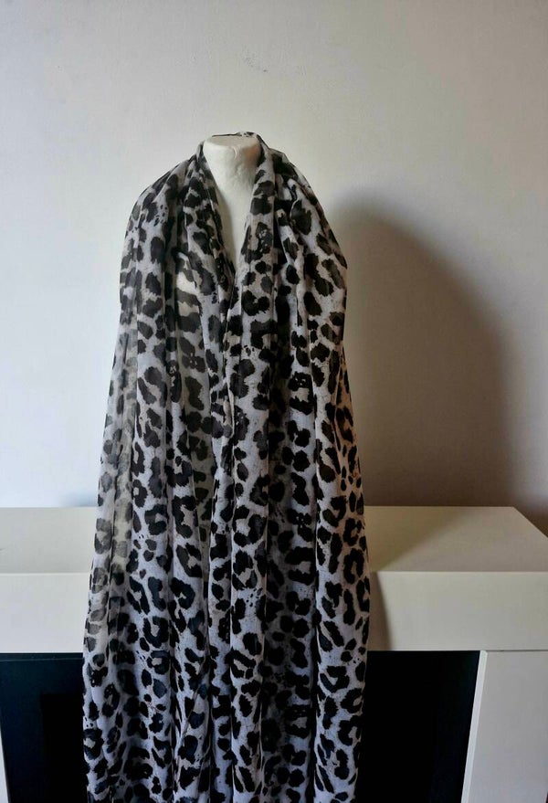 Lange dunne elegante lente/zomerse Sjaal Panter.