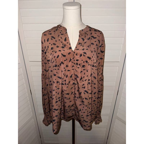 Entro Women's Blouse Top Brown Black Animal Print V Neck Long Sleeve Size L