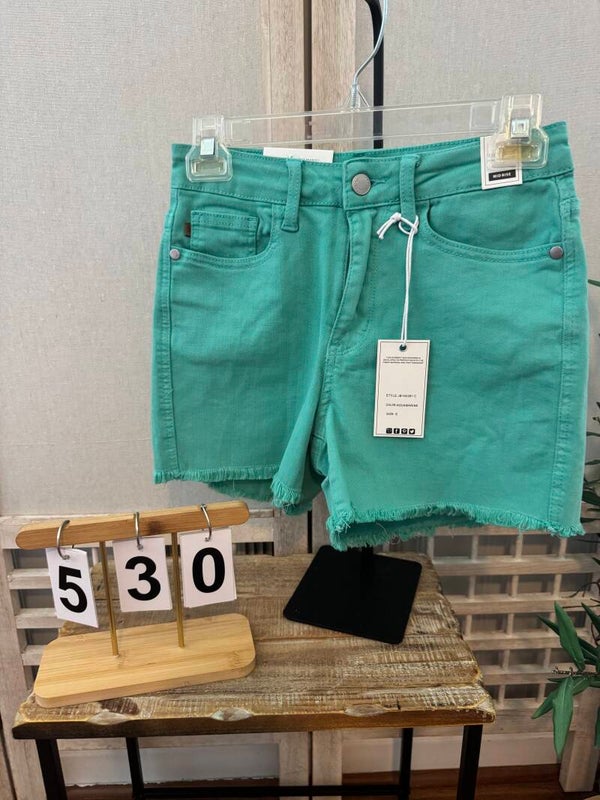 Judy Blue Mid Rise Shorts Size Small