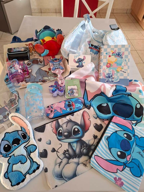 10 Oeufs suprise STITCH