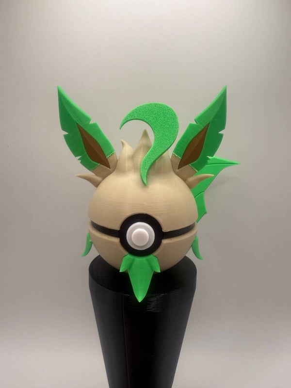 Pokeball Leafeon