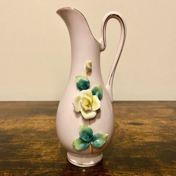 ** Light Pink Jug Bud Vase - 15cm