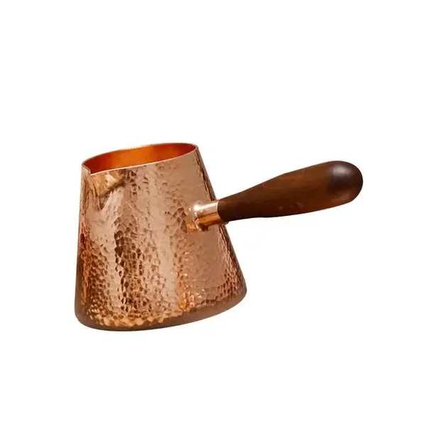 Théière traditionnelle en cuivre