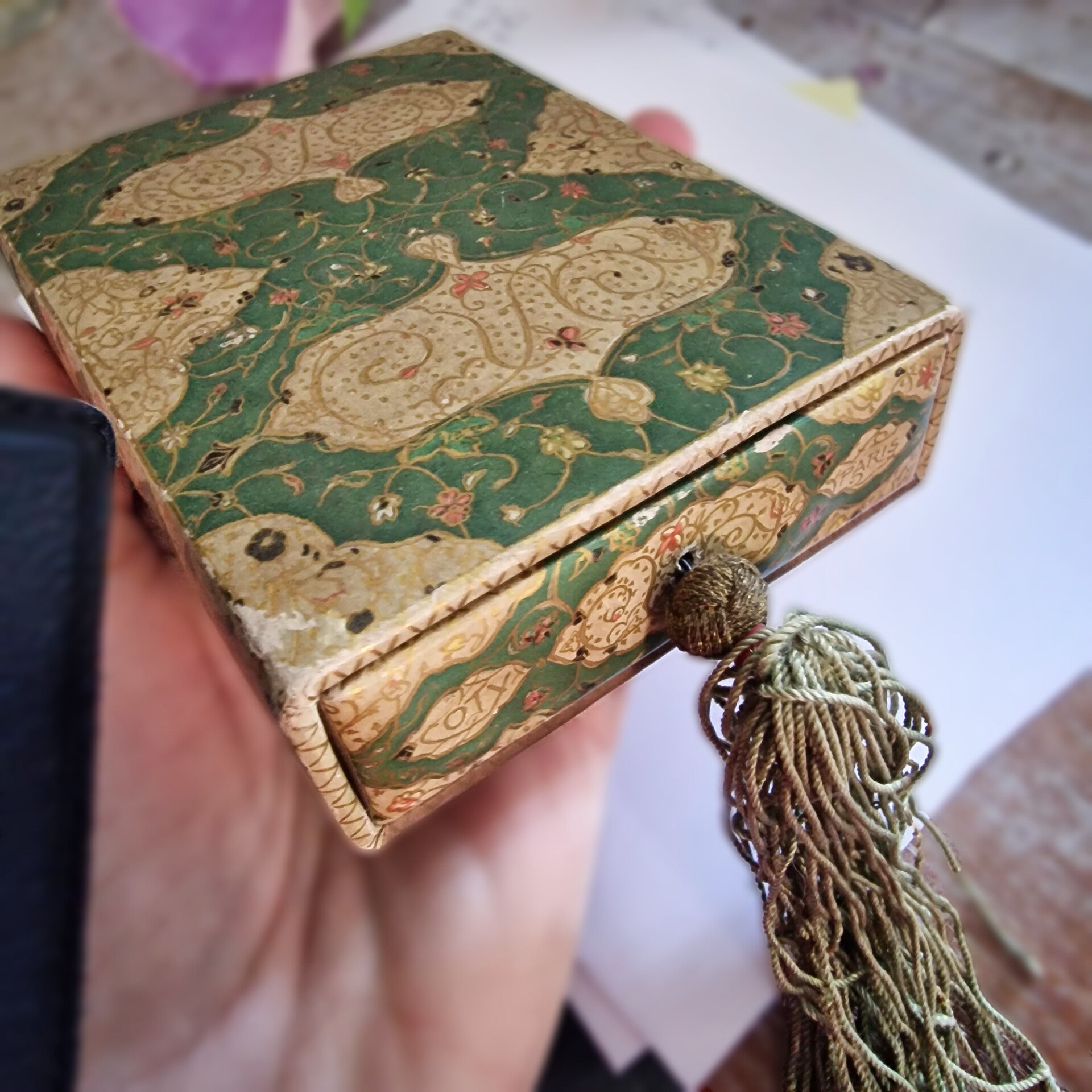 Antique Coty Perfume Box – Art Deco Era (1920s/30s)