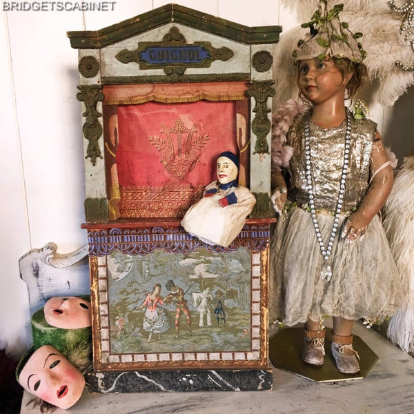 Guignol Puppet Theater