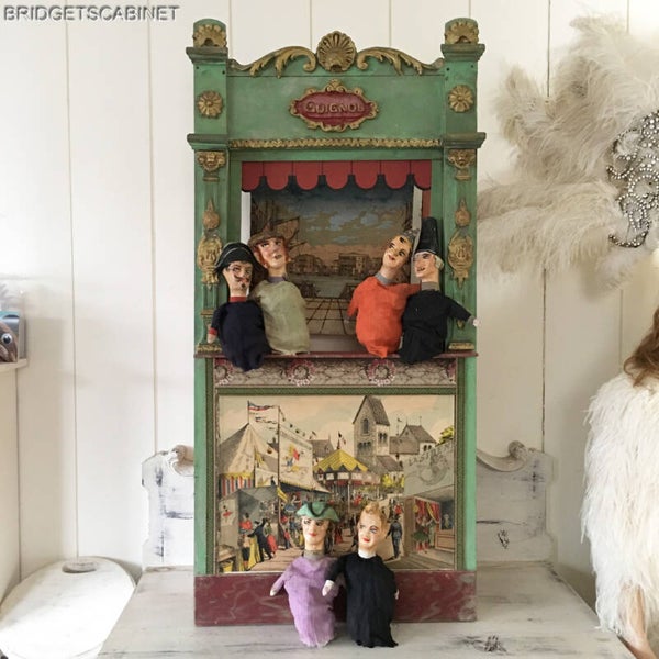 Guignol Puppet Theaterw 6 Puppets