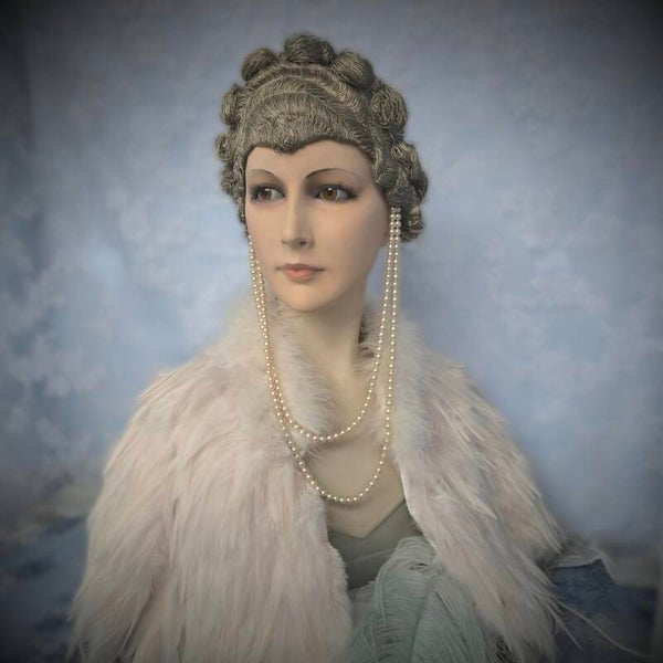 Vintage 1930s Plaster Mannequin Bust – Art Deco Elegance