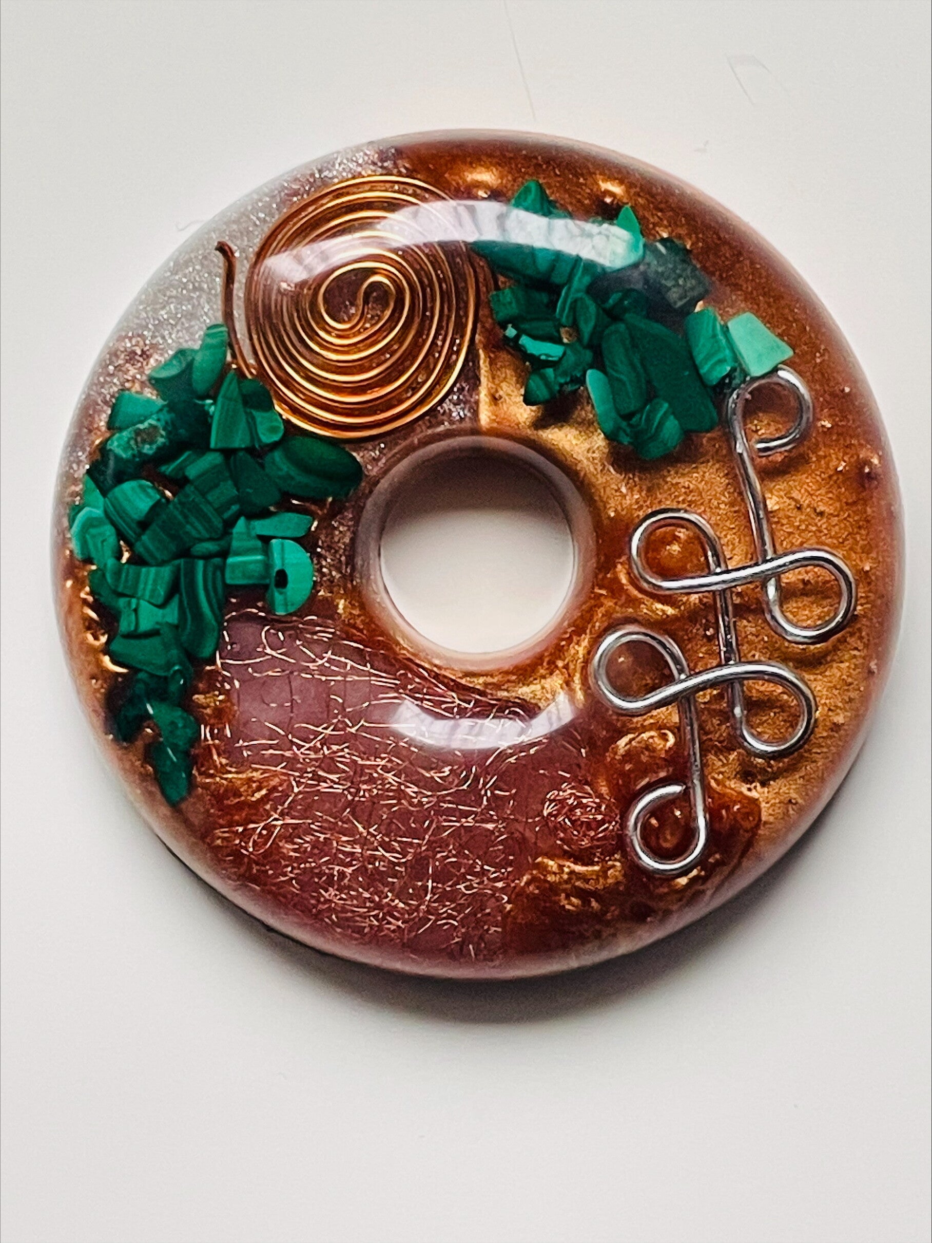 Orgonit Donut "Emerald Flow