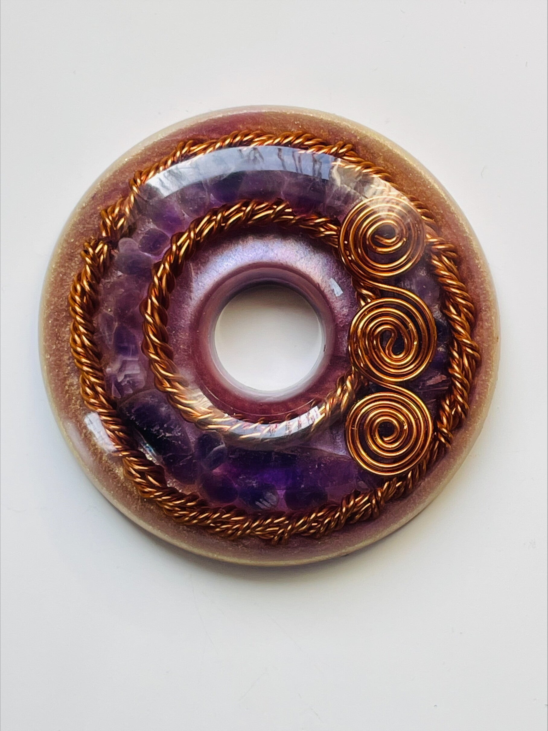 Orgonit Donut "Amethyst Trinity