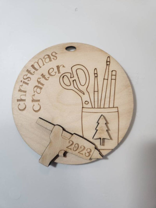 #101 Christmas Crafter Ornament Project