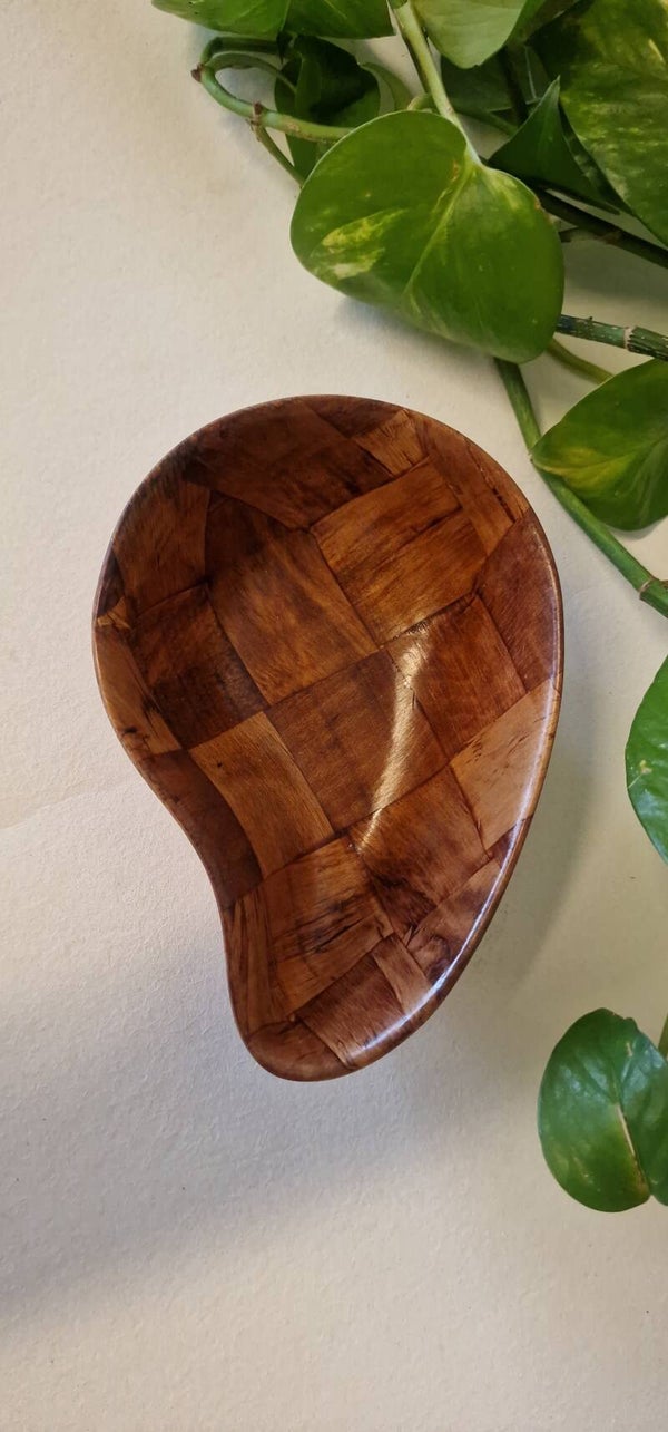 Vintage weavewood bakje / chips bakje, jaren 70