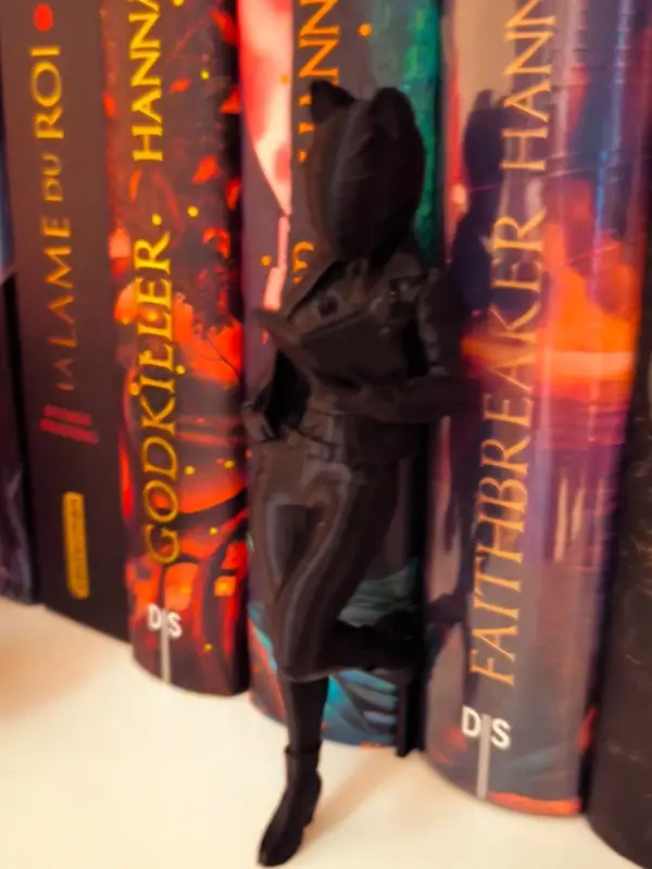 Figurine 3D Biker Babe Reader