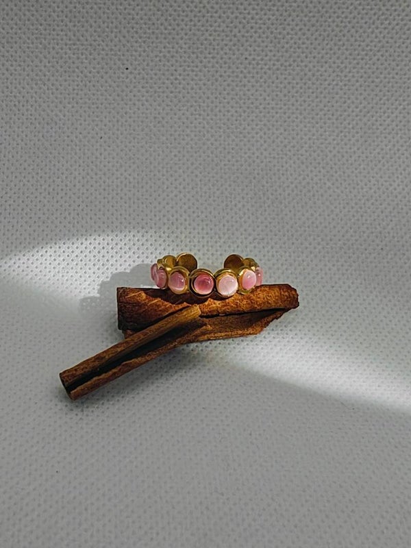 Rozenkwarts ring