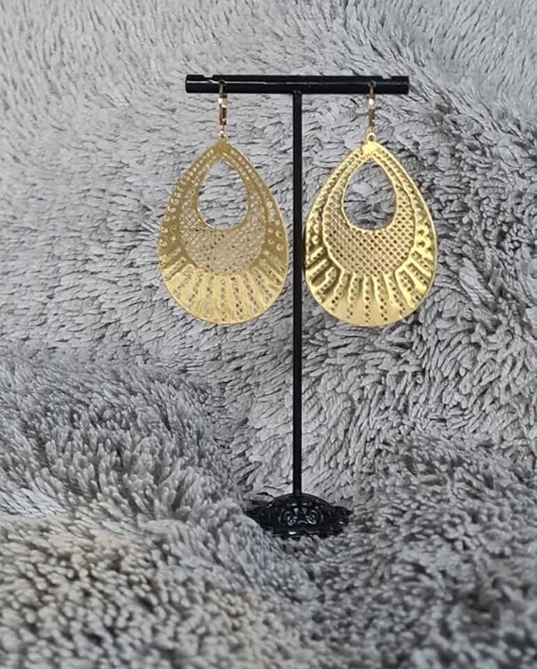 Elegante gouden druppel oorbellen