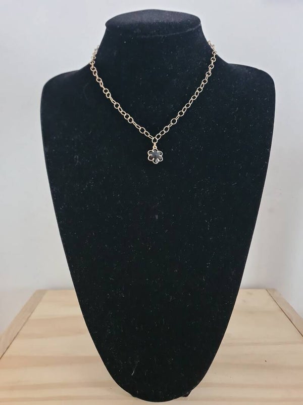Midnight Clover – Gouden Ketting